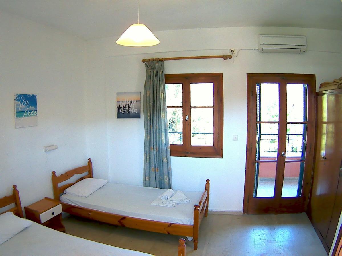 Joanna Apartments Kontokali Exterior photo